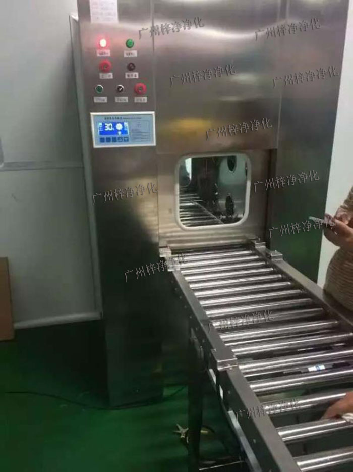 輸送線傳遞窗和輸送線風淋室在潔凈車間中發揮著重要作用。